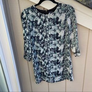 SPARKLE & FADE Long Sleeve Shift Dress